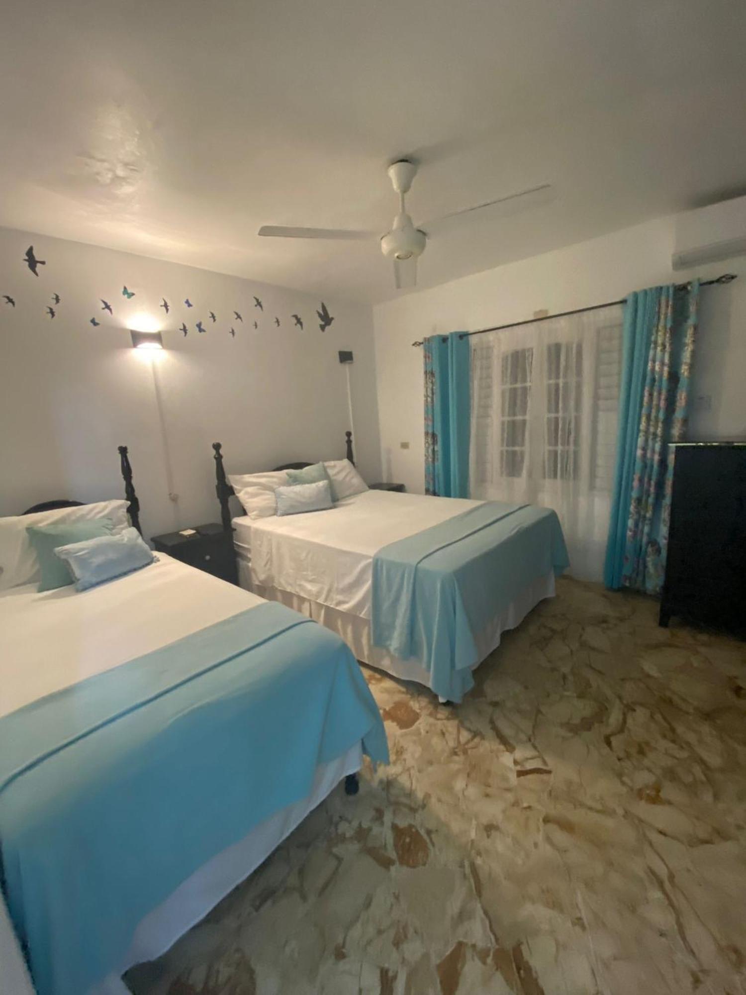 Aqua Studio 6 Aparthotel Negril Eksteriør bilde